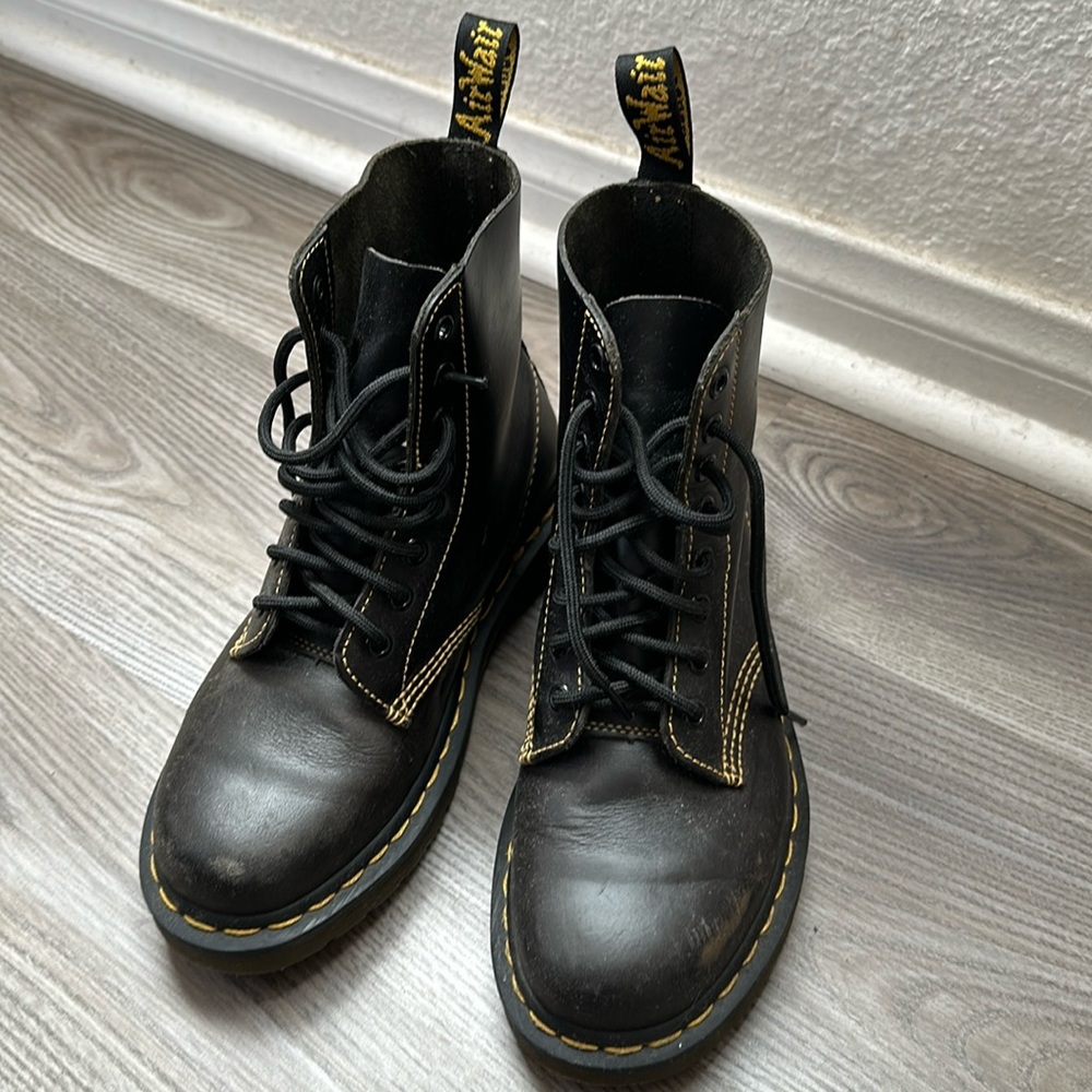 Dr.martens boots